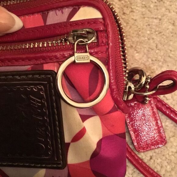 Coach ❤️ Poppy Pink Red Wallet Wristlet - Picture 4 of 4